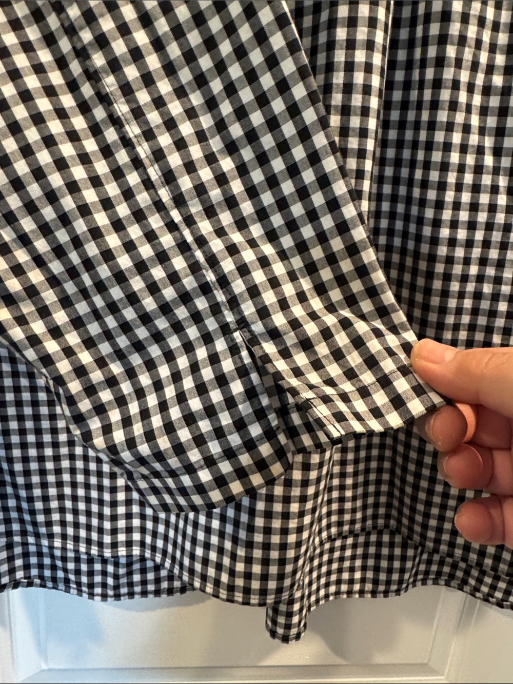 Lands' End Black and White Gingham Long Sleeve Shirt No Iron Supima Women - Picture 3 of 5